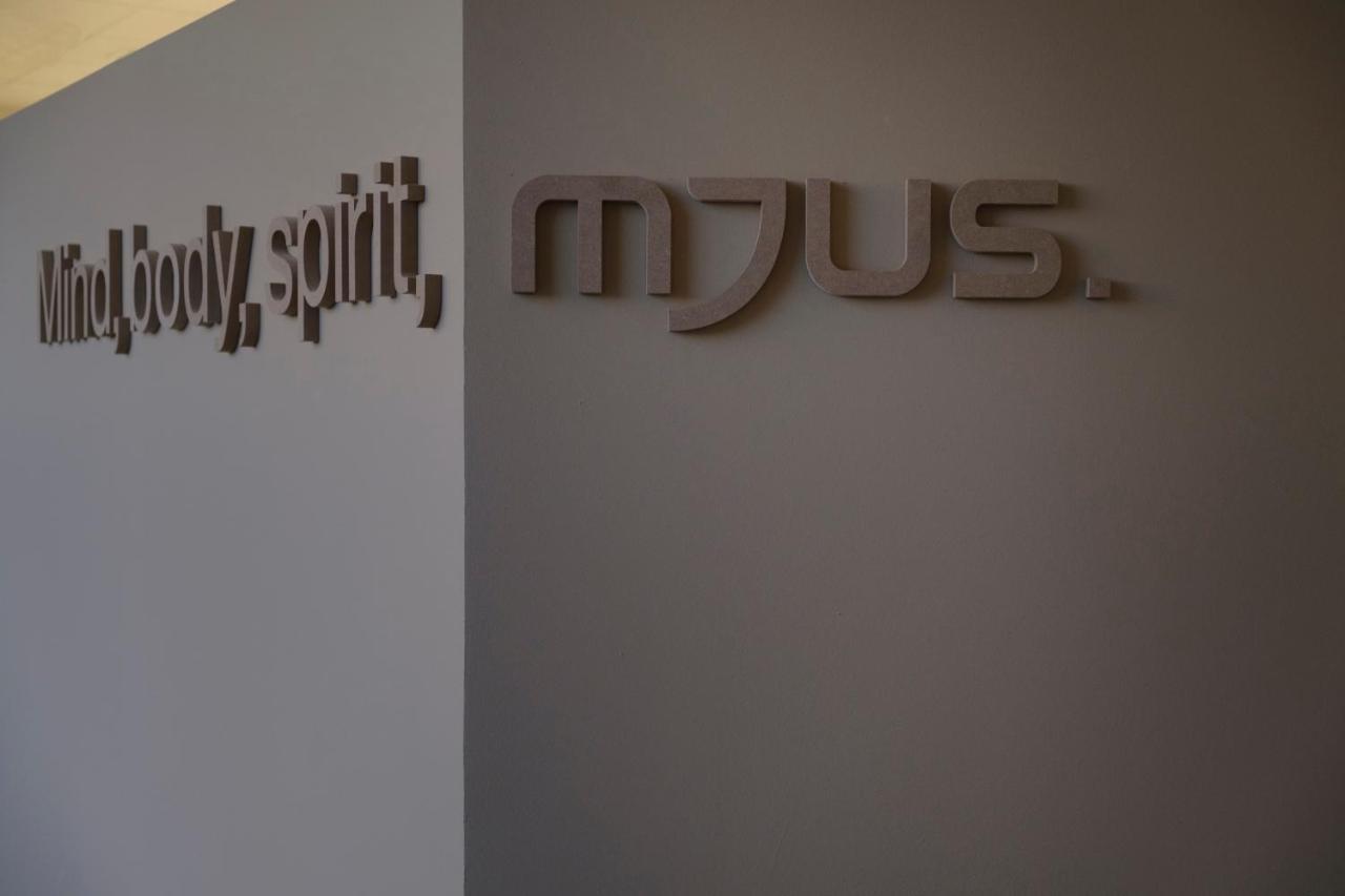 Mjus & Thermal Park 4*